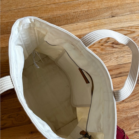 Ralph Lauren Cream Canvas Tote with Flag Print - Picture 2 of 2